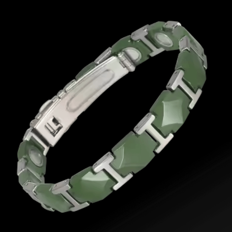 Jade Green Ceramic Elegance – Magnetic Therapy Bracelet
