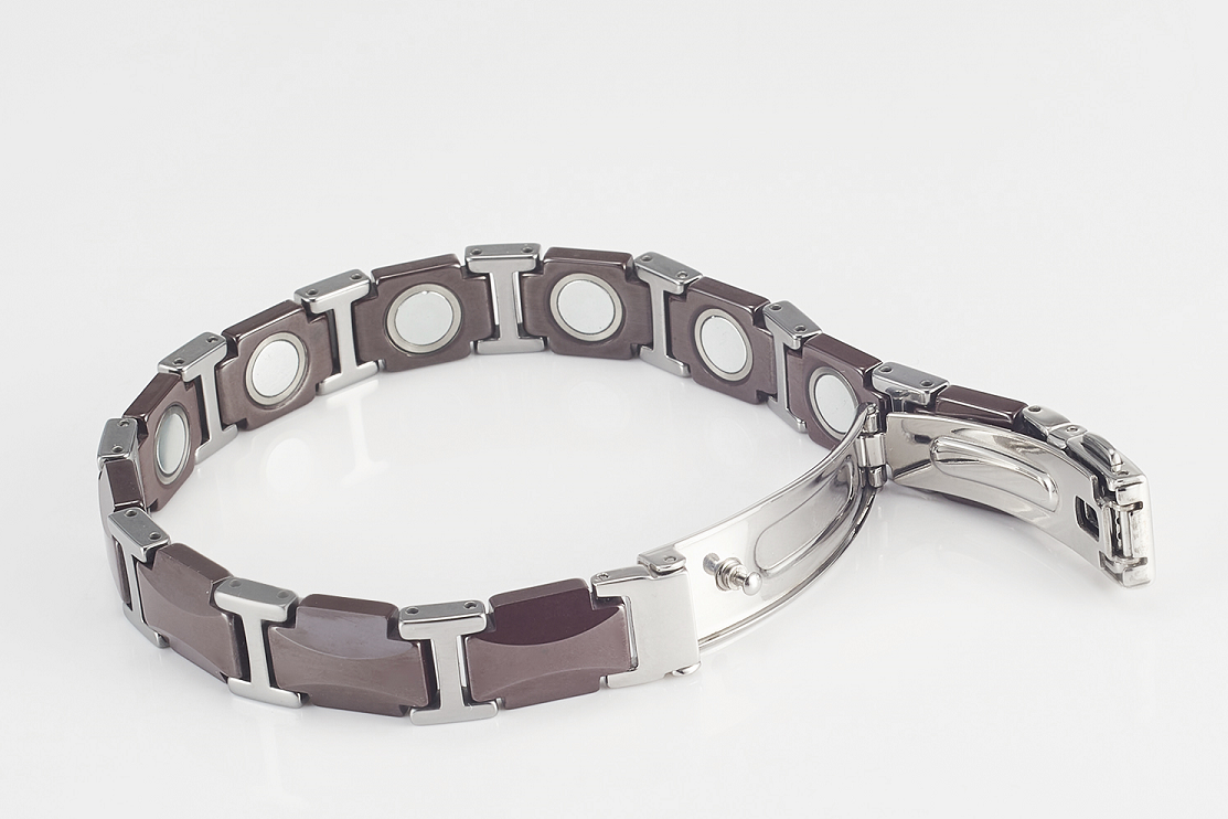 Chocolate Ceramic Brown Elegance – Magnetic Therapy Bracelet