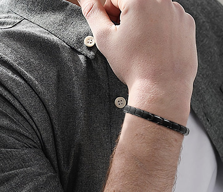 Twilight – Premium Titanium Magnetic Therapy Bracelet - Advanced PVD Coated