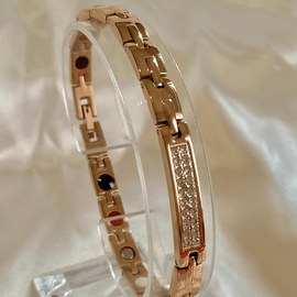 Aurora Luxe Magnetic Bracelet