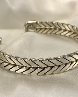 Copper Silver Coated Cuff Magnetic Bracelet - Soft Fern design